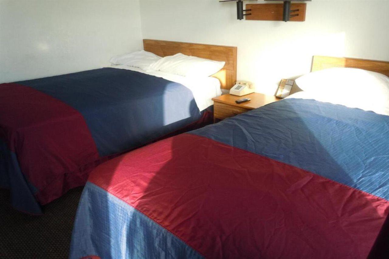 Travelodge By Wyndham Grand Rapids North Walker Kültér fotó