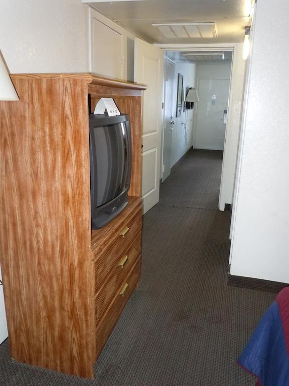 Travelodge By Wyndham Grand Rapids North Walker Kültér fotó